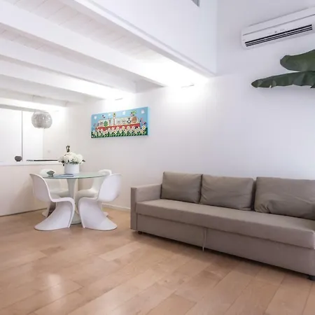 A Modo Nostro Design Apartment *